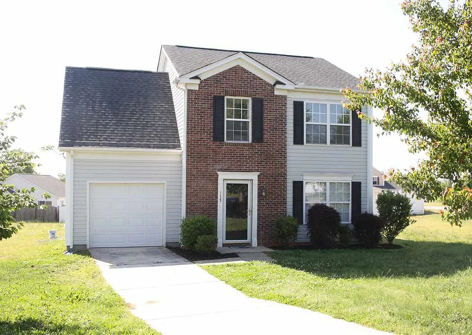 115 Trumpett Flower Ln