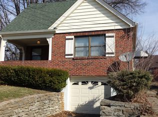 3274 Pickbury Dr, Cincinnati, OH 45211
