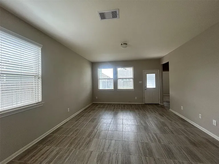 3132 Dunsmore Manor Ct — Photo 17