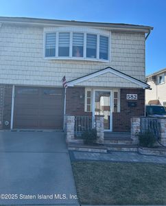 582 Armstrong Ave, Staten Island, NY, 10308
