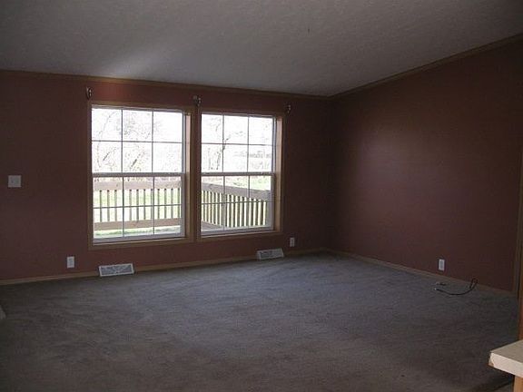 3rd image of 1056 County Road 10