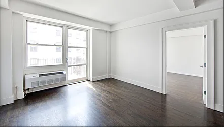 Rented by R New York