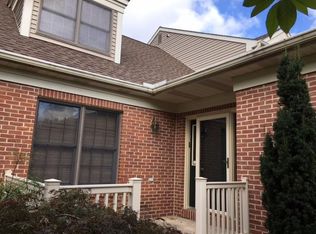 1819 Spring Ridge Ln, Lancaster, PA 17603