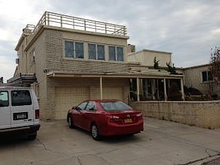 2nd image of 4050 Atlantic Ave