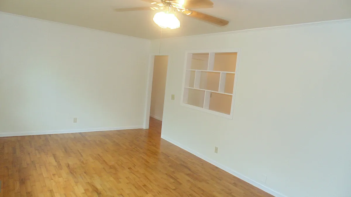 Building Photo - 108A Stanton Ln