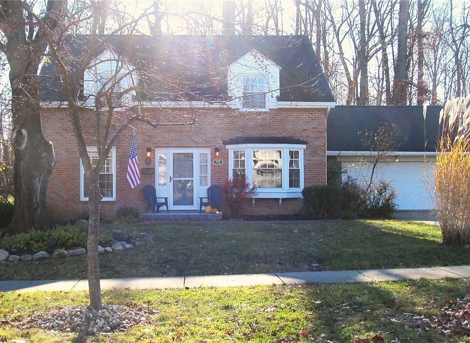 1st image of 610 Beechwood Dr