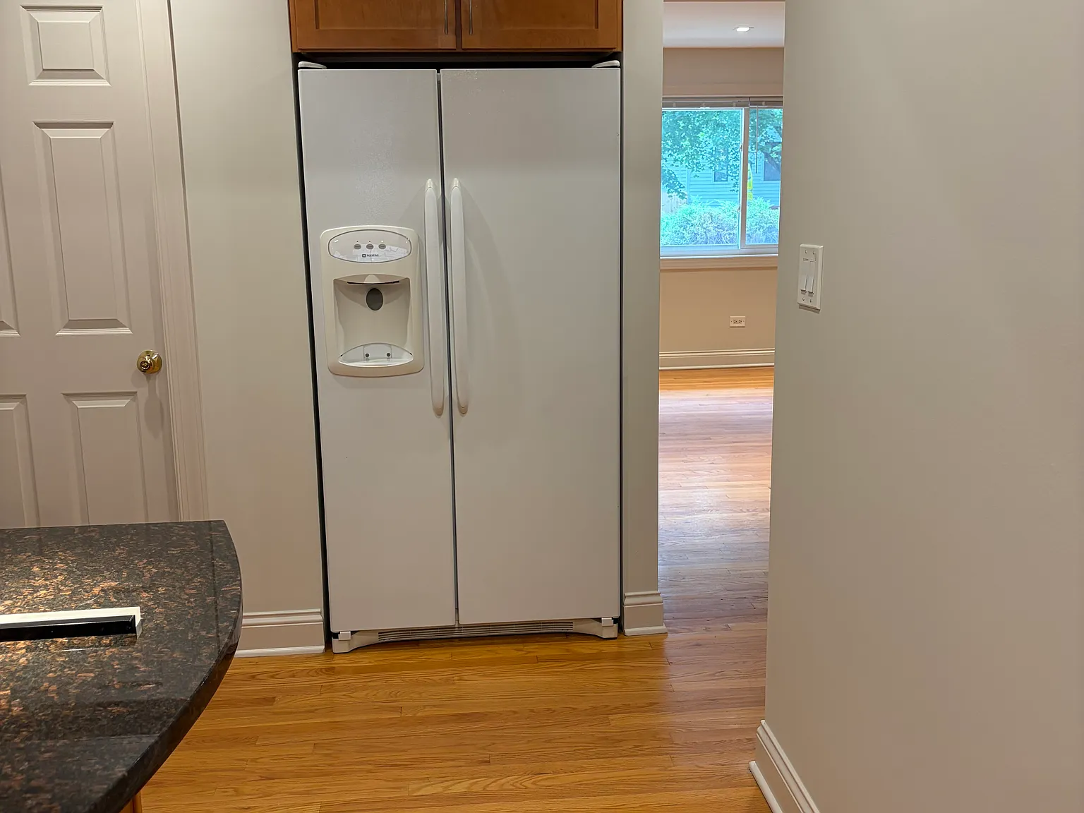 4201 N Paulina St — Photo 3