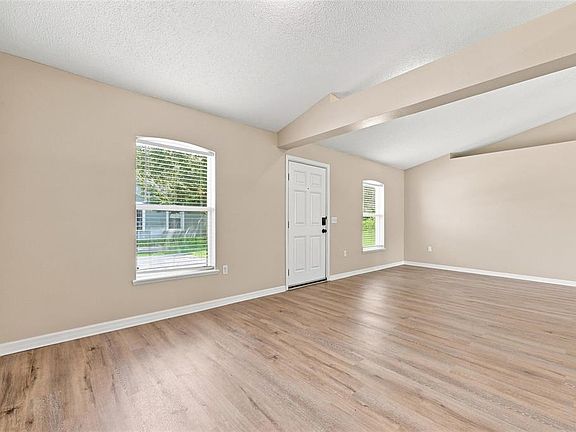 5th image of 1346 DUNBARTON COURT