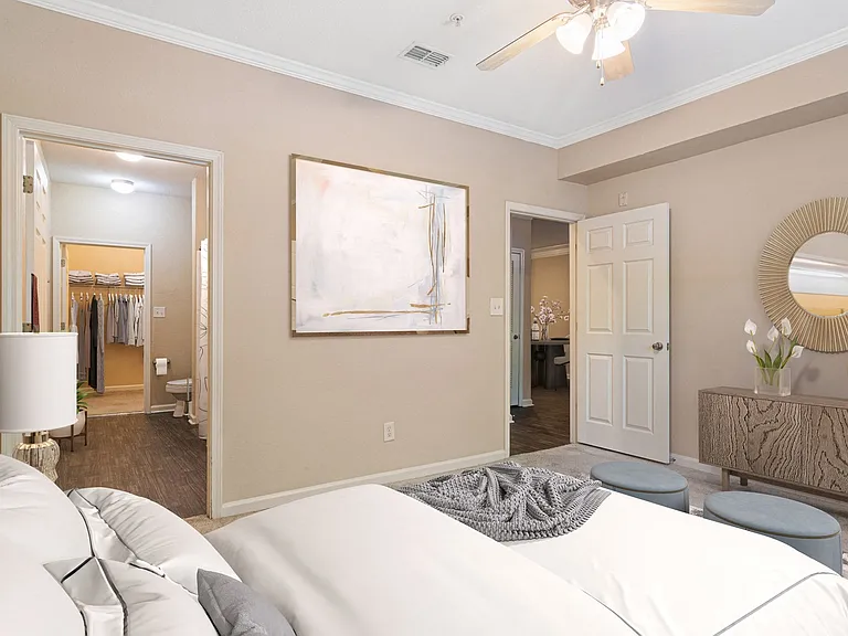 Classic Apartment Home