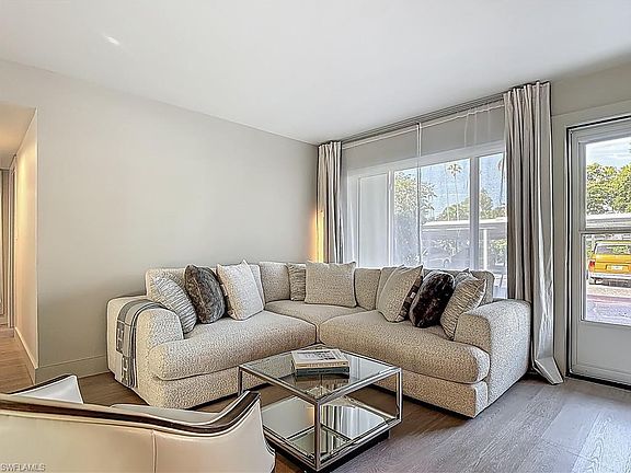 4th image of 2544 1st ST #102
