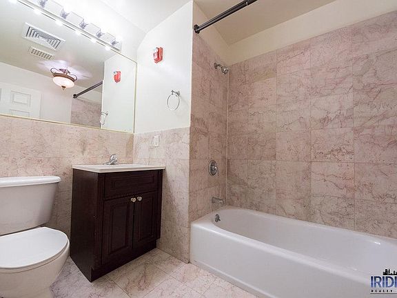 5th image of 651 Park Ave #201