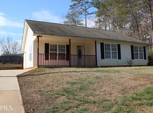 3658 Lakeview Dr, Gainesville, GA 30501