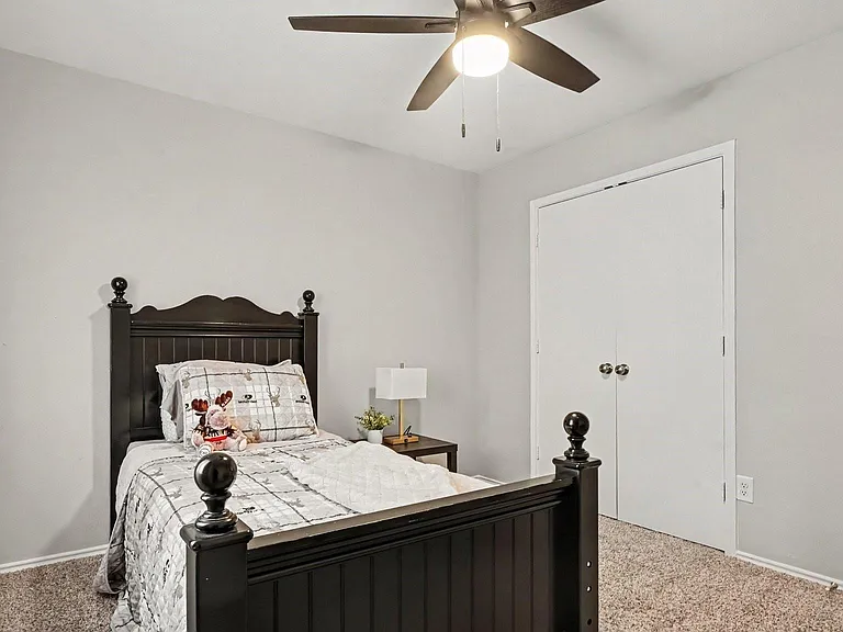 9039 Serena Ln — Photo 21