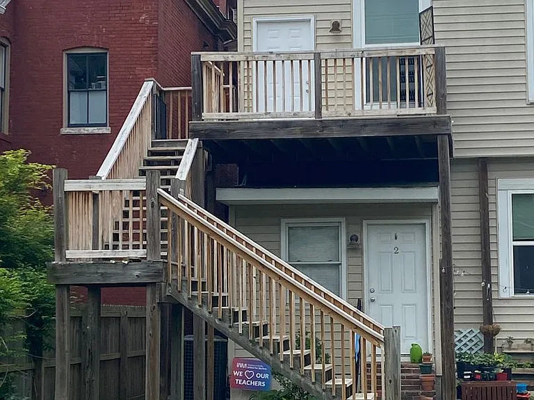 1211 — Photo 13