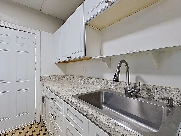 938 Cordova Pl #4 — Photo 9
