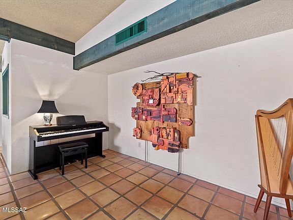 5th image of 3865 N Gunnison Dr