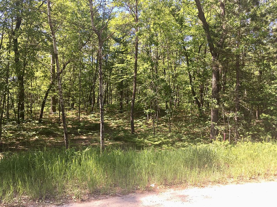 1st image of 5361 Woodridge Dr Lot 32 & 33
