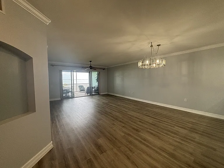 87 Vivante Blvd — Photo 6