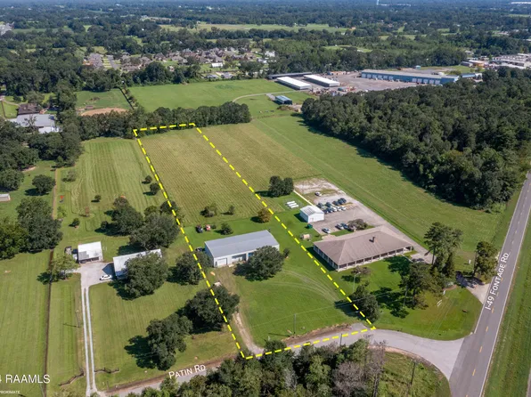 522 Patin Rd, Carencro, LA 70520