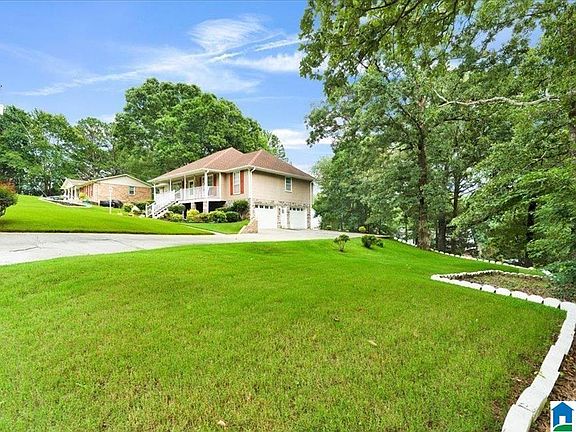4th image of 317 37th Ct NE