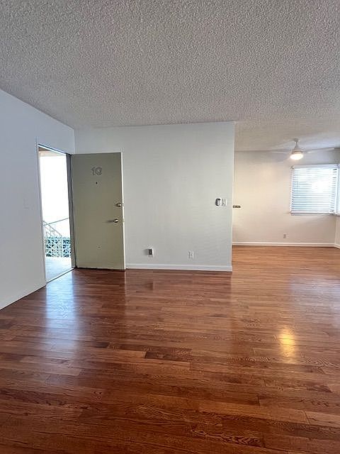 1st image of 911 Lincoln Blvd APT 10