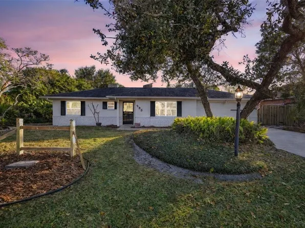 995 Sweetbrier Dr, Deltona, FL 32725