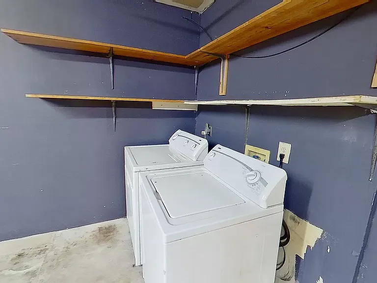 14010 Conner Downs Dr — Photo 32