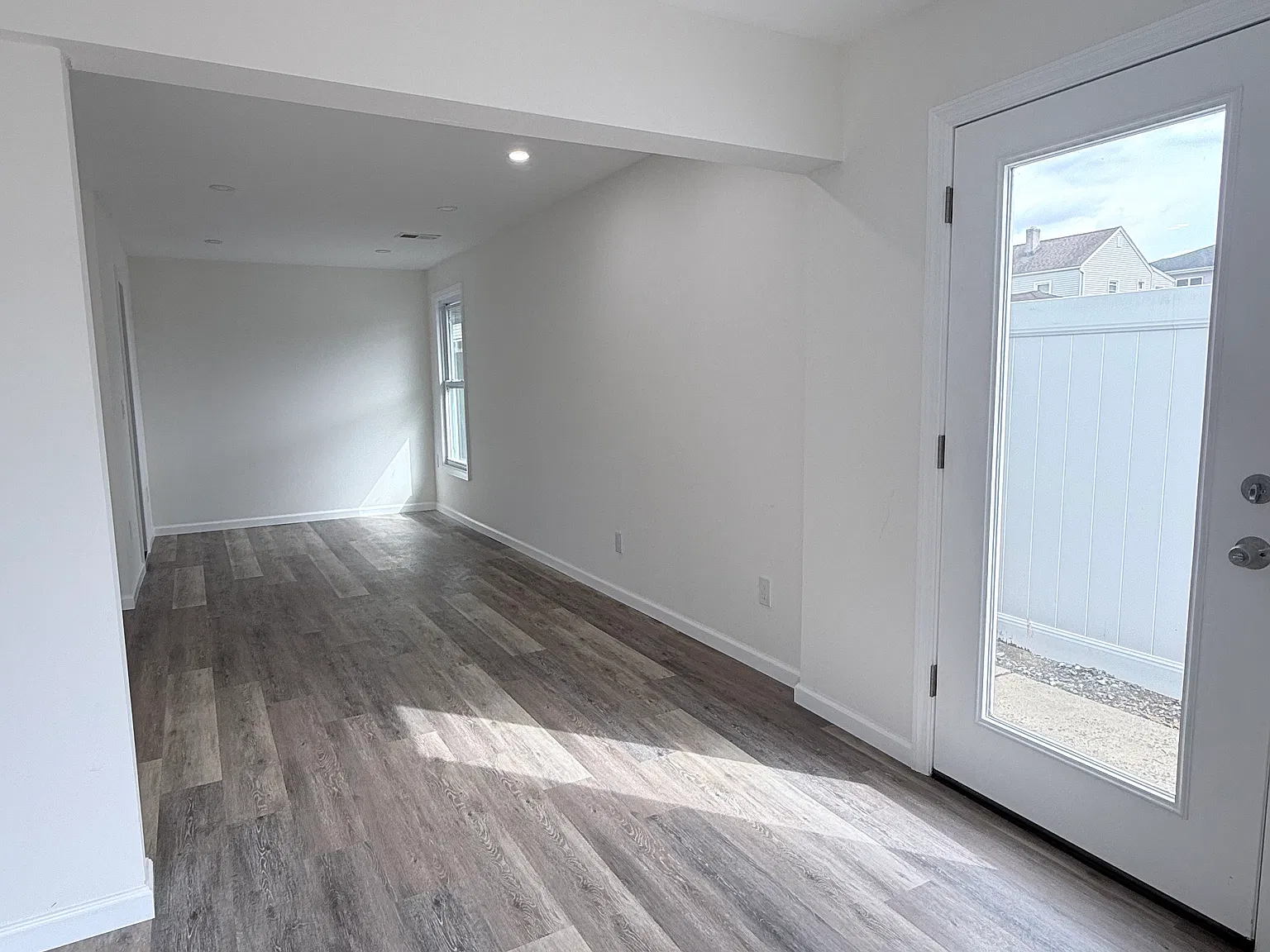 1 bed, $1,700 — Photo 3