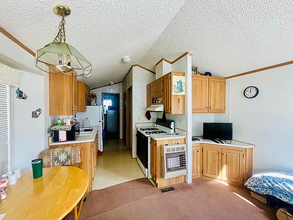 5th image of 585-40 N Sleepy Hollow Ln