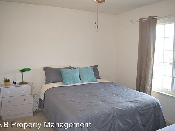 3rd image of 204 Peach Leaf Way