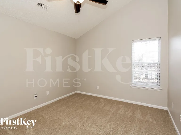1604 Black Diamond Ct — Photo 8