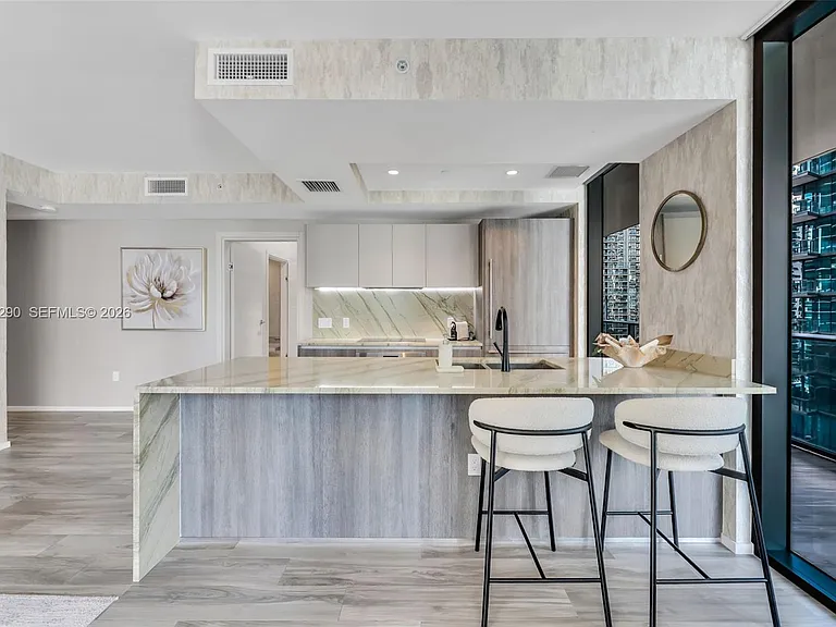 801 S Miami Ave #1805 — Photo 4
