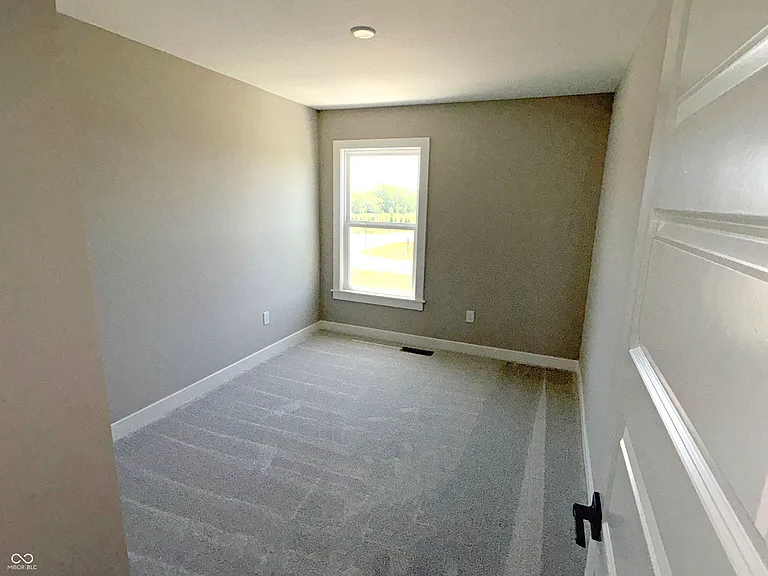 418 Elite St — Photo 25