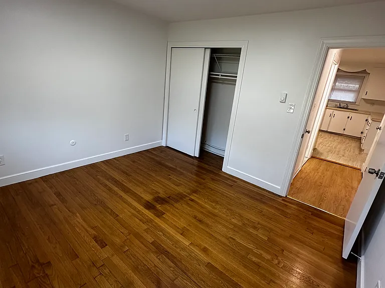 15 Patrick Henry St #4 — Photo 3