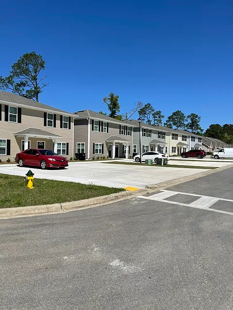 2210 Cedarbrook Ct