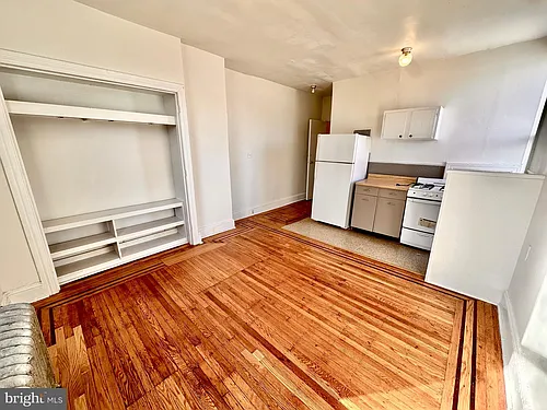 1808 W Tioga St #3R Photo 1