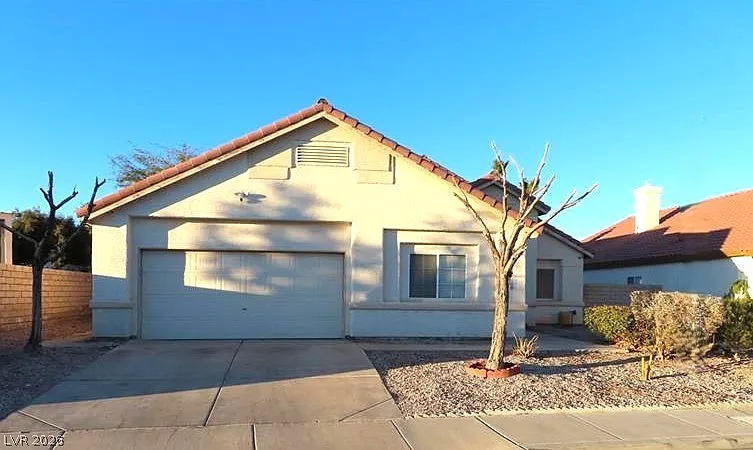 676 Hitchen Post Dr — Photo 2