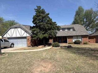 6105 Kingsbridge Dr, Oklahoma City, OK 73162