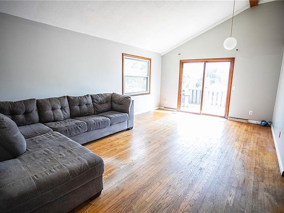 2nd image of 5436 Wallace Dr
