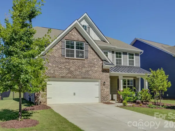 17812 New Mark Ave, Charlotte, NC 28278