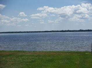 W Shore Dr, Houghton lake, MI 48629