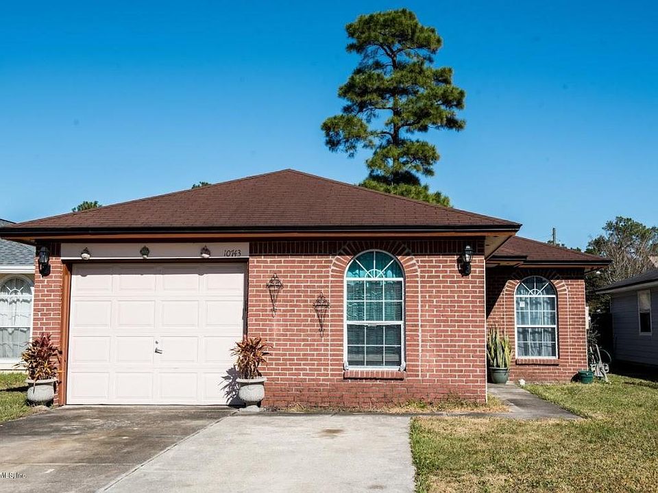 1st image of 10743 San Antonio Ct