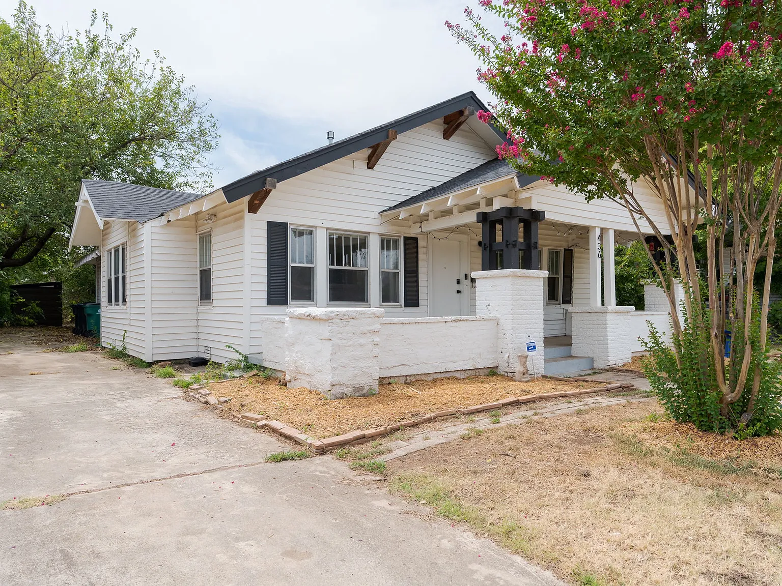 4 bed, 1423 sqft, $2,500 — Photo 3