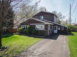 8720 S 55th Ave, Oak Lawn, IL 60453