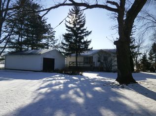 35831 Ohlhues Rd, Wilmington, IL 60481