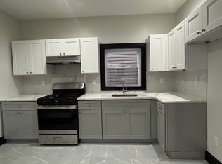 45 N 6th St #B, Newark, NJ 07107
