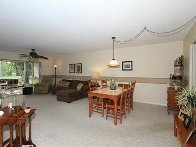 600 Valley Stream Dr #II-D2, Naples, FL, 34113