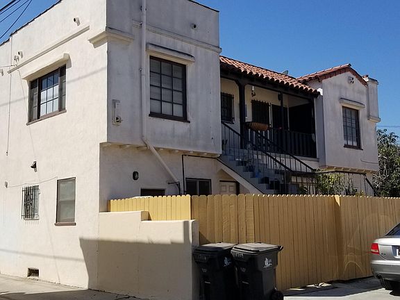 3rd image of 1722 E 6th St