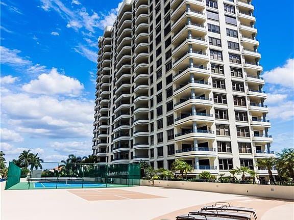 5th image of 4451 Gulf Shore Blvd N APT 1105