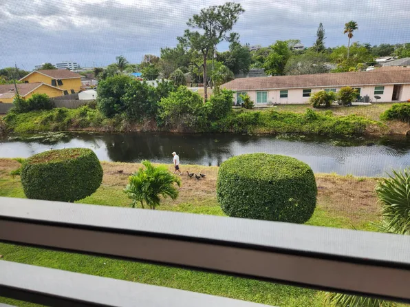 2606 Garden Dr S APT 304, Lake Worth, FL 33461